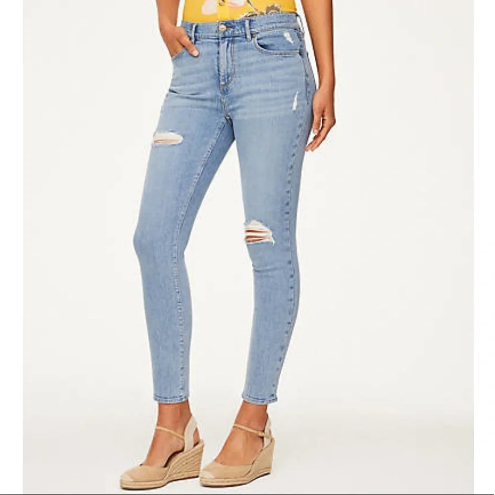 Loft | High Rise Curvy Skinny Ankle Jeans - Picture 1 of 8